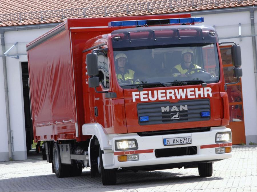  MAN TGL 12.210 Feuerwehr 2005 года  (фото 1 из 2)